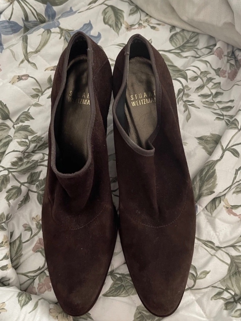 Stuart Weitzman Women’s Brown Suede Heeled Booties 7 Classic Old Money Luxe